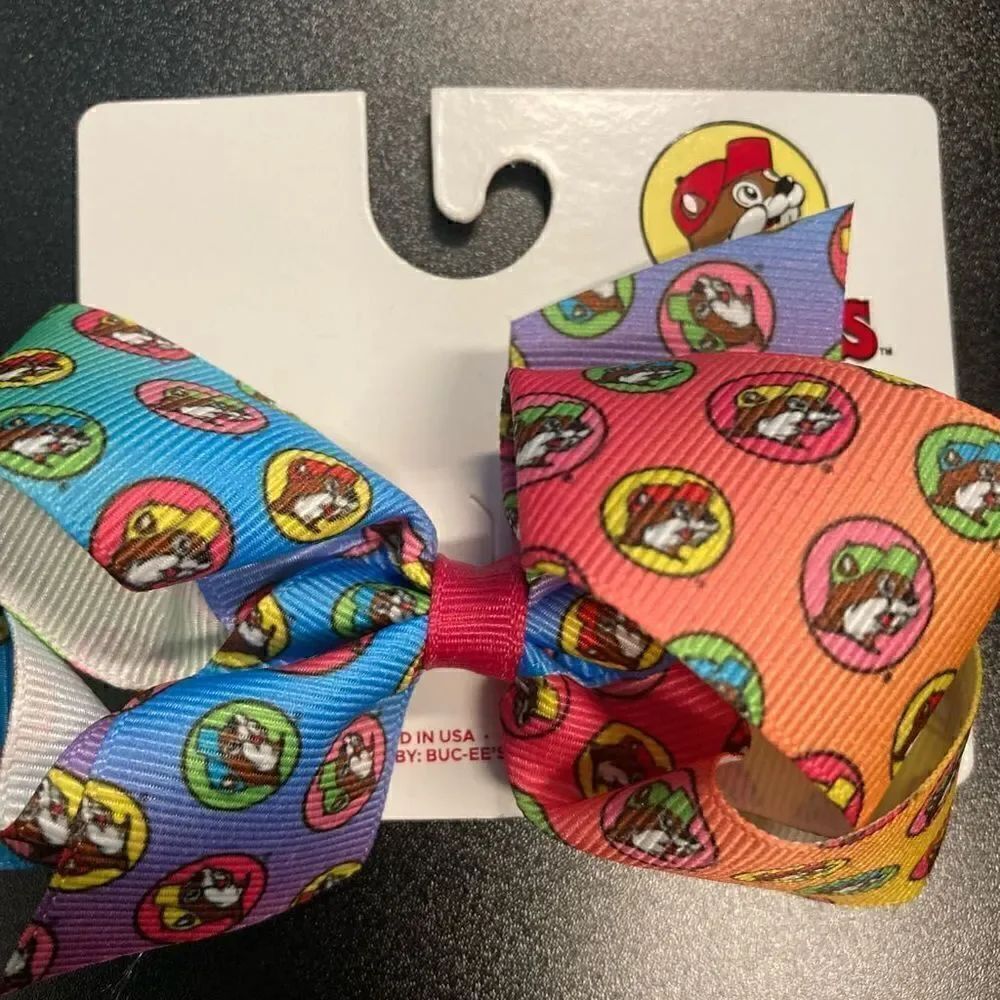 Hair bow from the fabulous Buc eea